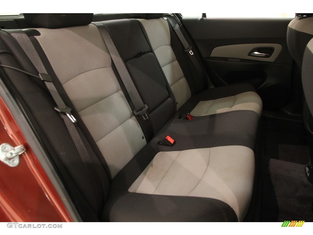 2012 Cruze LS - Autumn Red Metallic / Jet Black/Medium Titanium photo #11