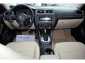 Pure White - Jetta SE Sedan Photo No. 13