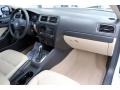 Pure White - Jetta SE Sedan Photo No. 18