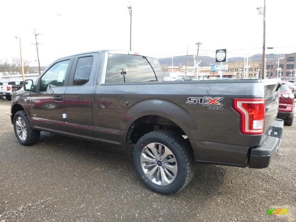 2017 F150 XL SuperCab 4x4 - Magnetic / Black photo #5