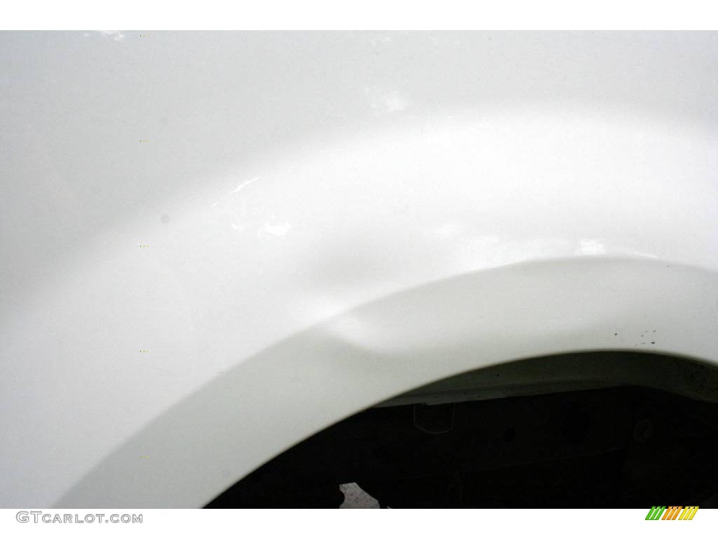 2005 F150 XL SuperCab 4x4 - Oxford White / Medium Flint Grey photo #25