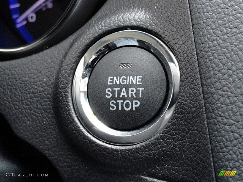 2017 Subaru Legacy 2.5i Sport Controls Photo #119472239