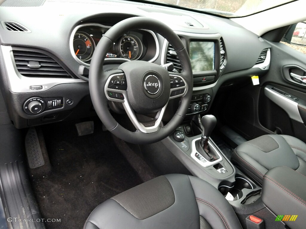 2017 Jeep Cherokee Trailhawk 4x4 Front Seat Photos
