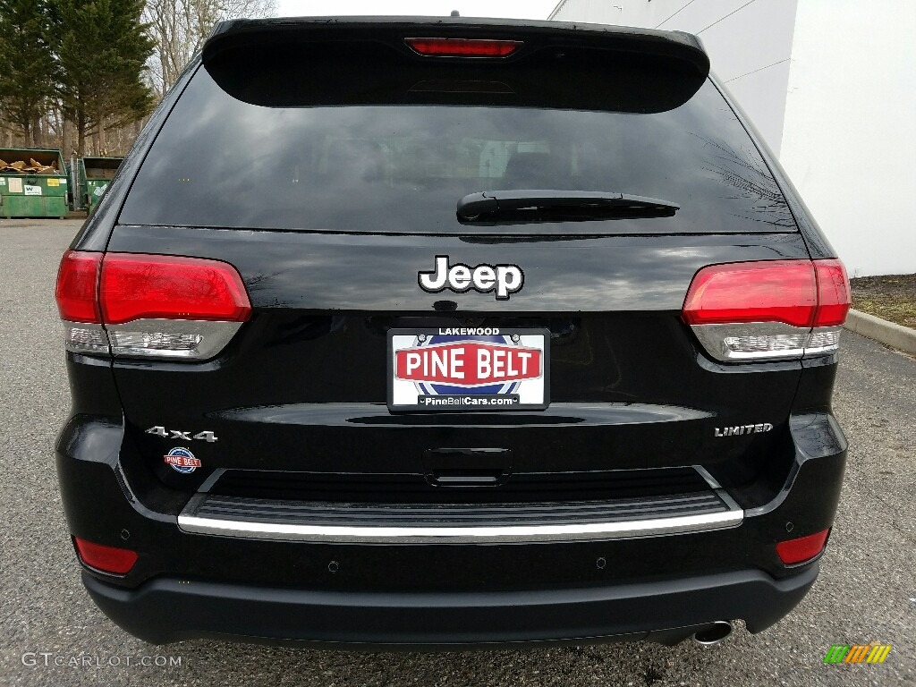 2017 Grand Cherokee Limited 4x4 - Diamond Black Crystal Pearl / Black/Light Frost Beige photo #5