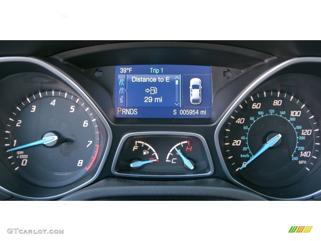 2014 Focus SE Sedan - Performance Blue / Charcoal Black photo #15
