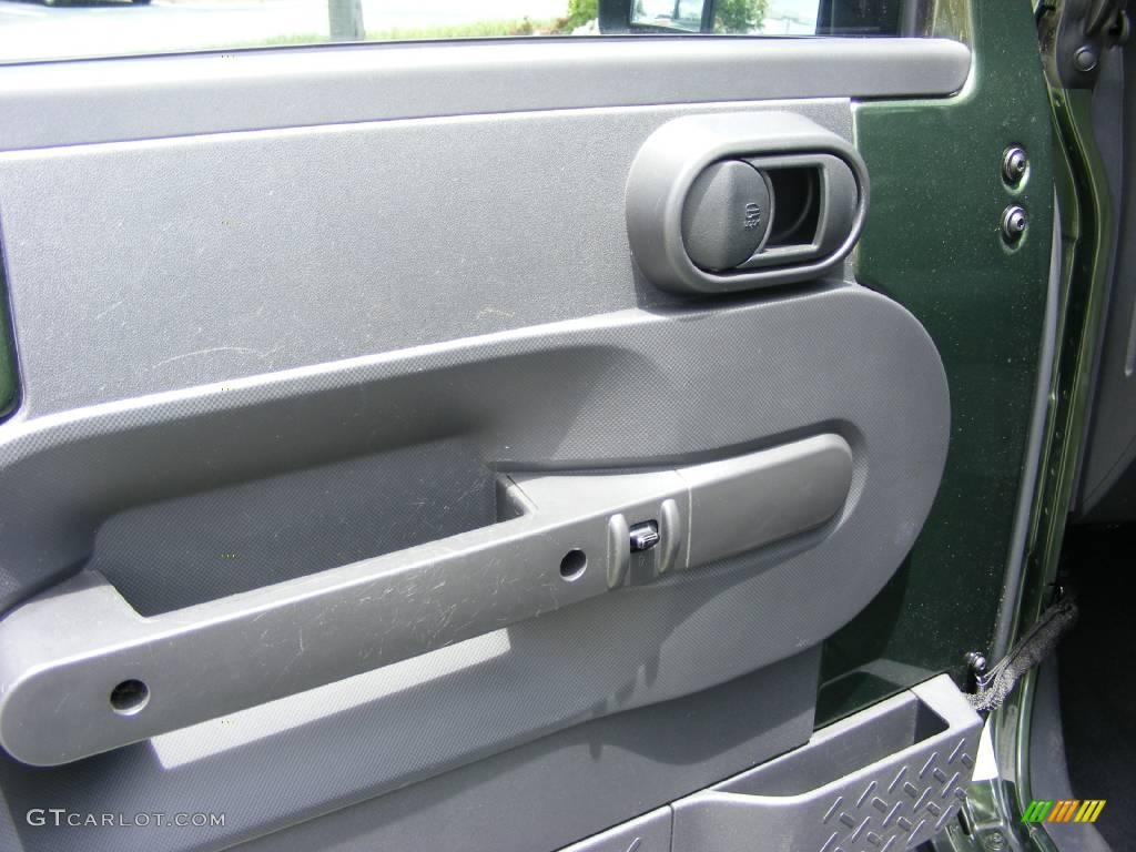 2008 Wrangler Unlimited Sahara - Jeep Green Metallic / Dark Slate Gray/Med Slate Gray photo #12