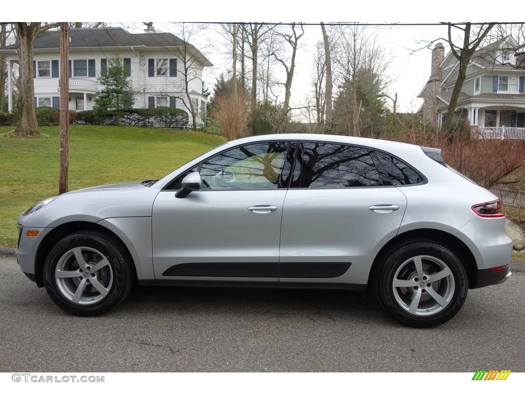 Rhodium Silver Metallic 2017 Porsche Macan Standard Macan Model Exterior Photo #119485596