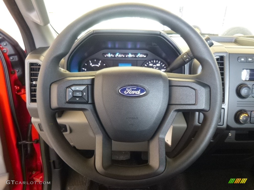 2017 Ford F450 Super Duty XL Regular Cab 4x4 Chassis Steering Wheel Photos