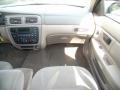 Vibrant White - Taurus SES Sedan Photo No. 17
