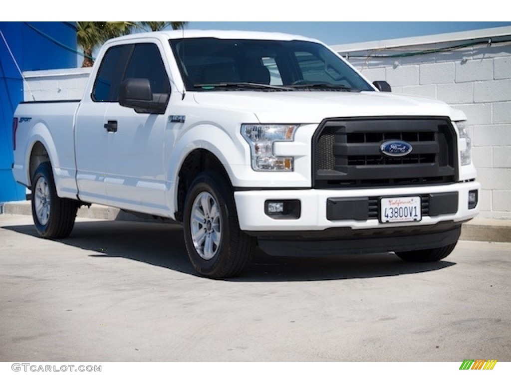 2015 F150 XL SuperCab - Oxford White / Medium Earth Gray photo #1