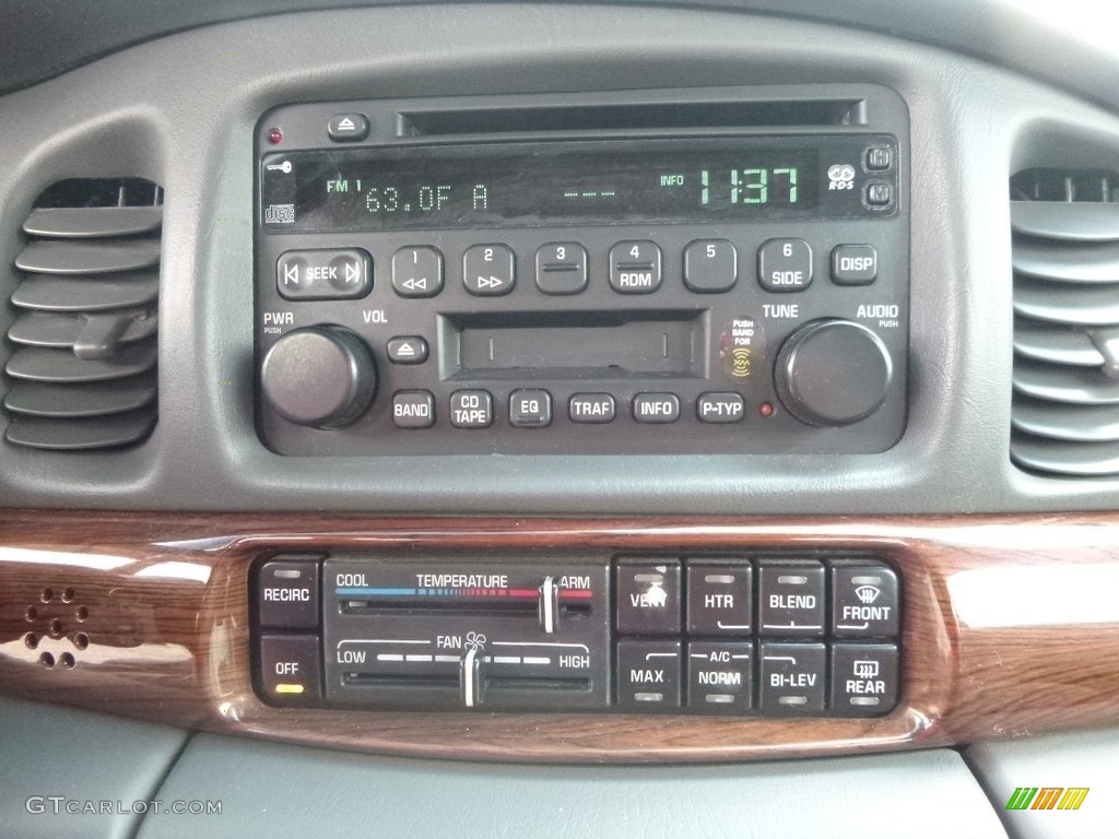2005 LeSabre Custom - White Opal / Graphite photo #28