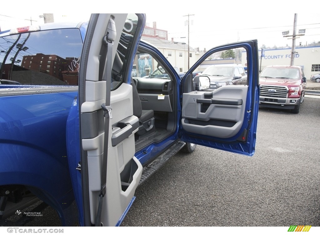2017 F150 XL SuperCab 4x4 - Lightning Blue / Black photo #11