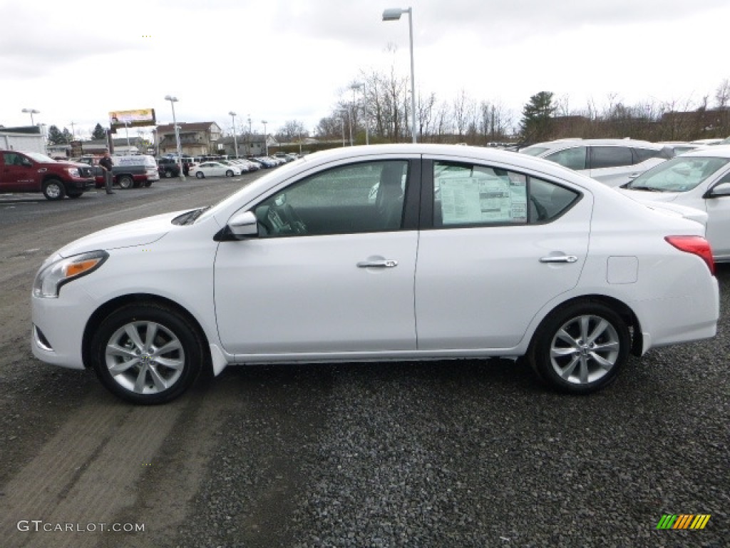 2017 Versa SL - Fresh Powder White / Charcoal photo #7