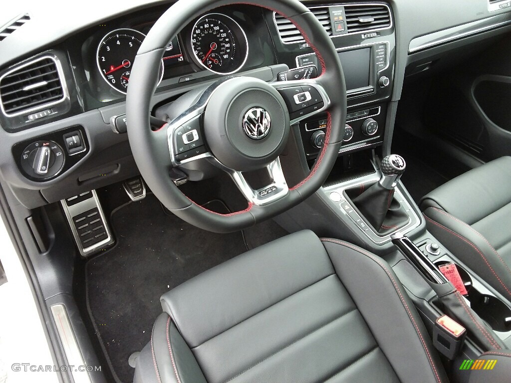 Titan Black Interior 2017 Volkswagen Golf GTI 4-Door 2.0T SE Photo #119505019