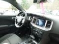 Go Mango - Charger SXT AWD Photo No. 10