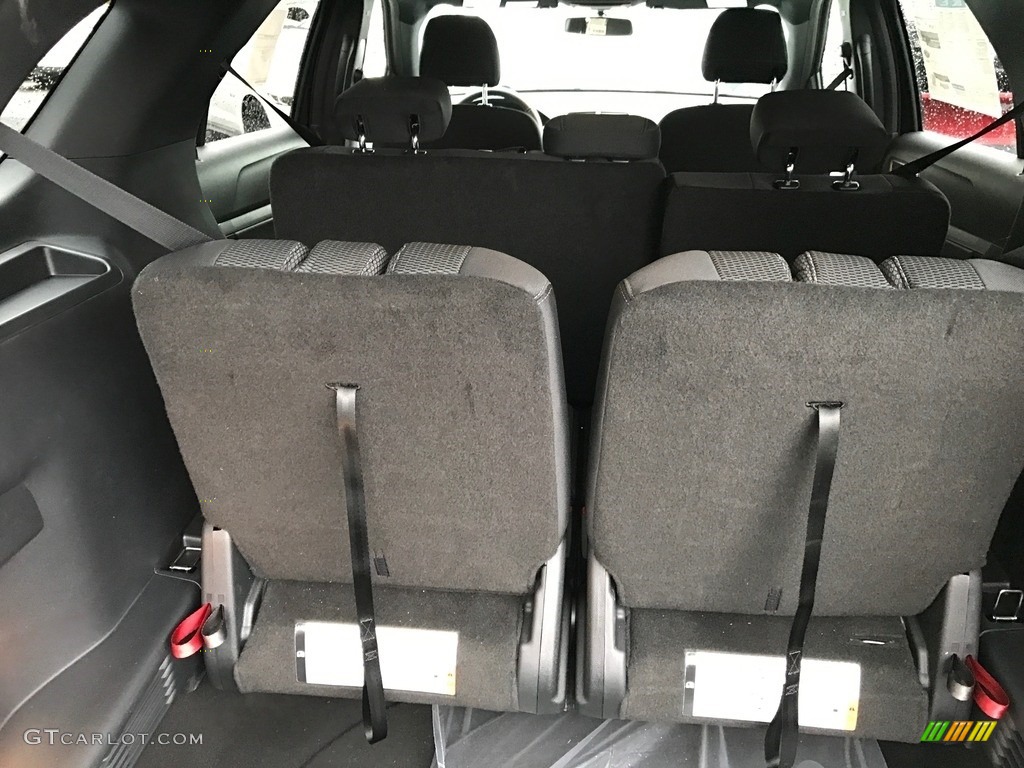 2017 Explorer XLT 4WD - Shadow Black / Ebony Black photo #8