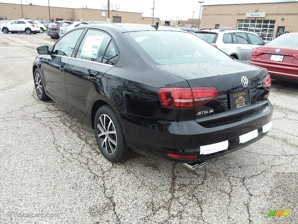 2017 Jetta SE - Black / Titan Black photo #4