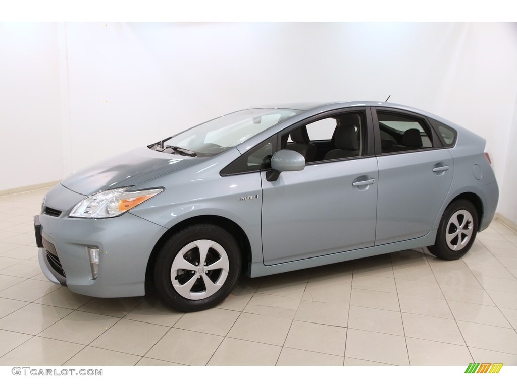 2015 Prius Two Hybrid - Sea Glass Pearl / Dark Gray photo #3