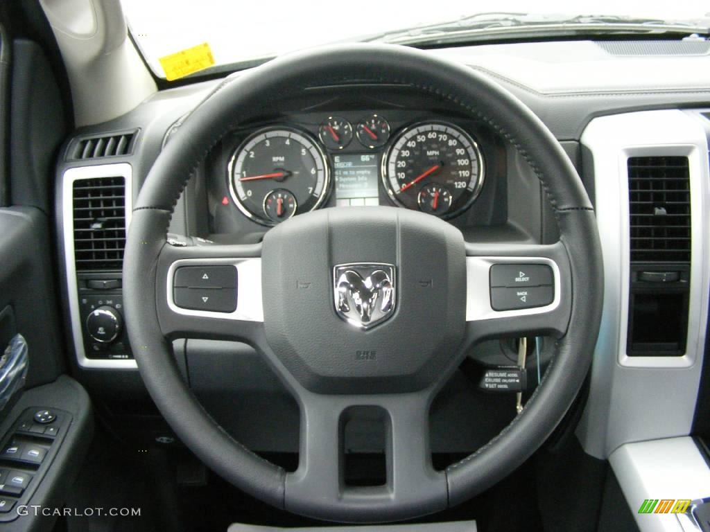 2009 Ram 1500 Sport Crew Cab - Brilliant Black Crystal Pearl / Dark Slate Gray photo #11