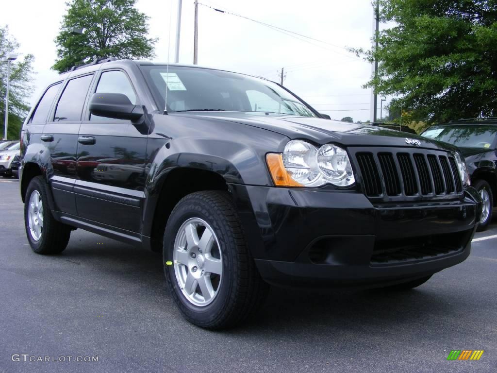 2009 Jeep Grand Cherokee Laredo Exterior Photos