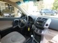 Black - RAV4 4WD Photo No. 12