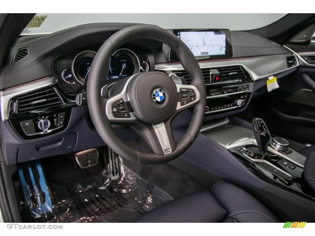 2017 BMW 5 Series 530i Sedan Dashboard Photos