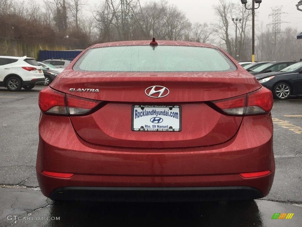 2016 Elantra SE - Red / Gray photo #5