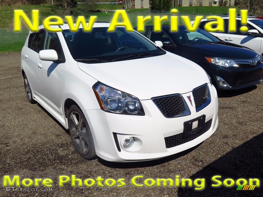 2009 Vibe GT - Ultra White / Ebony photo #1