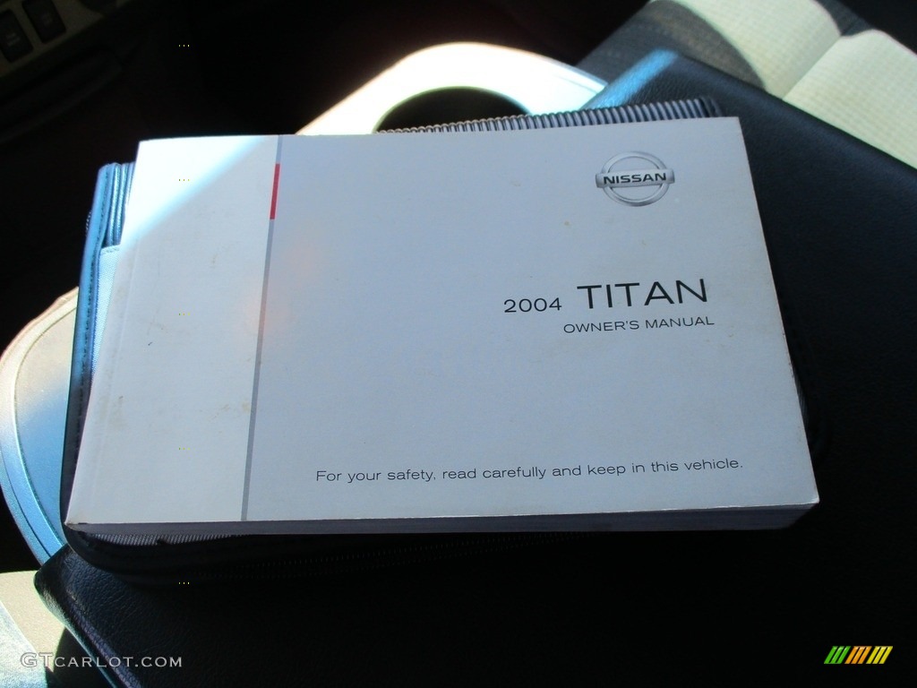 2004 Titan XE King Cab 4x4 - Deep Water Blue/Green / Graphite/Titanium photo #31