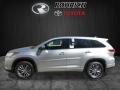 2017 Celestial Silver Metallic Toyota Highlander XLE AWD  photo #3