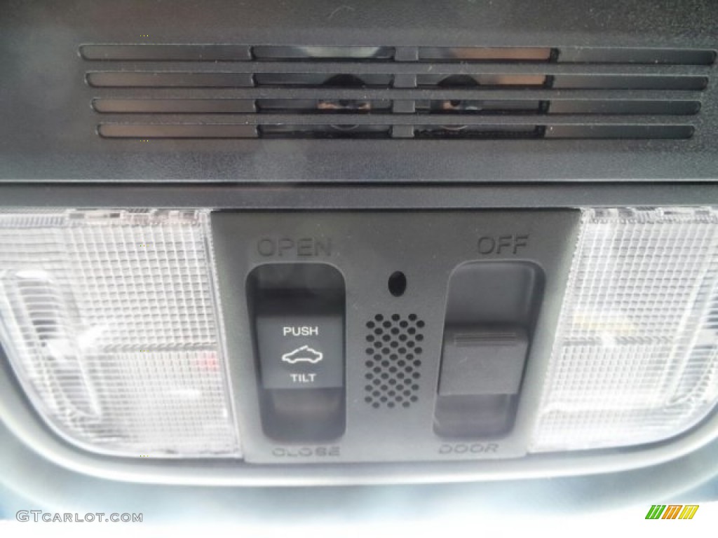 2017 Civic EX Hatchback - Polished Metal Metallic / Black photo #21