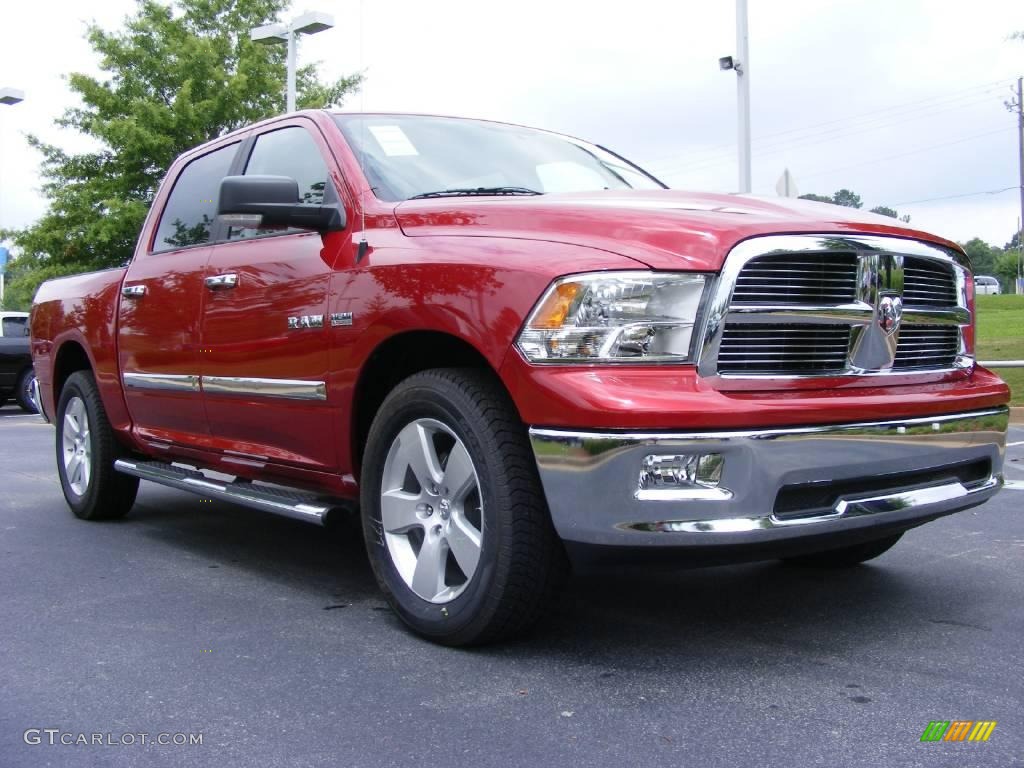 2009 Ram 1500 Big Horn Edition Crew Cab - Inferno Red Crystal Pearl / Light Pebble Beige/Bark Brown photo #4