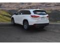 2017 Blizzard White Pearl Toyota Highlander XLE AWD  photo #3