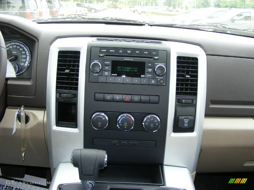 2009 Ram 1500 Big Horn Edition Crew Cab - Inferno Red Crystal Pearl / Light Pebble Beige/Bark Brown photo #10