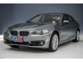 Space Gray Metallic - 5 Series 550i Sedan Photo No. 30