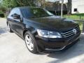 Black - Passat 2.5L SE Photo No. 2