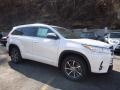 2017 Blizzard White Pearl Toyota Highlander Hybrid XLE AWD  photo #1