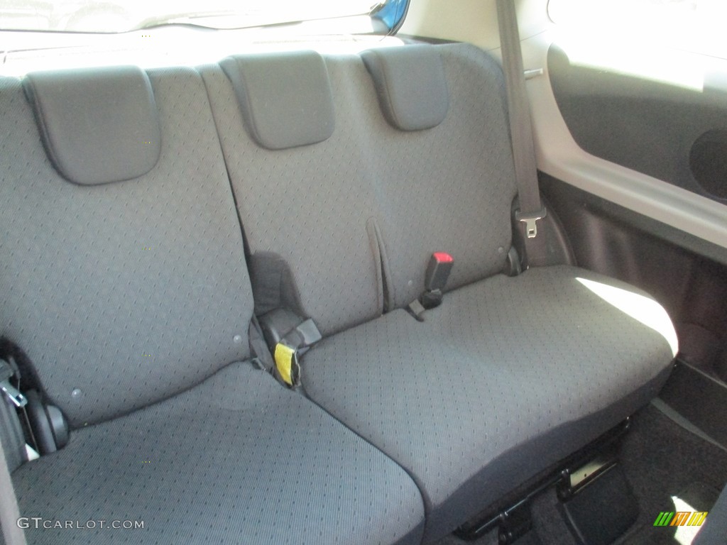 2010 Yaris 3 Door Liftback - Blazing Blue Pearl / Dark Charcoal photo #18