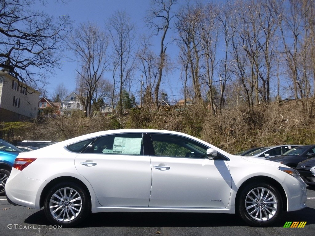 2017 Toyota Avalon Hybrid Limited Exterior Photos