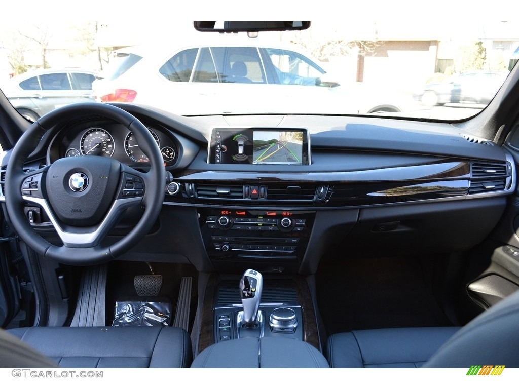 2017 X5 xDrive35i - Space Gray Metallic / Black photo #15