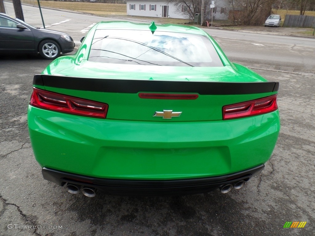 2017 Camaro LT Coupe - Krypton Green / Jet Black photo #6