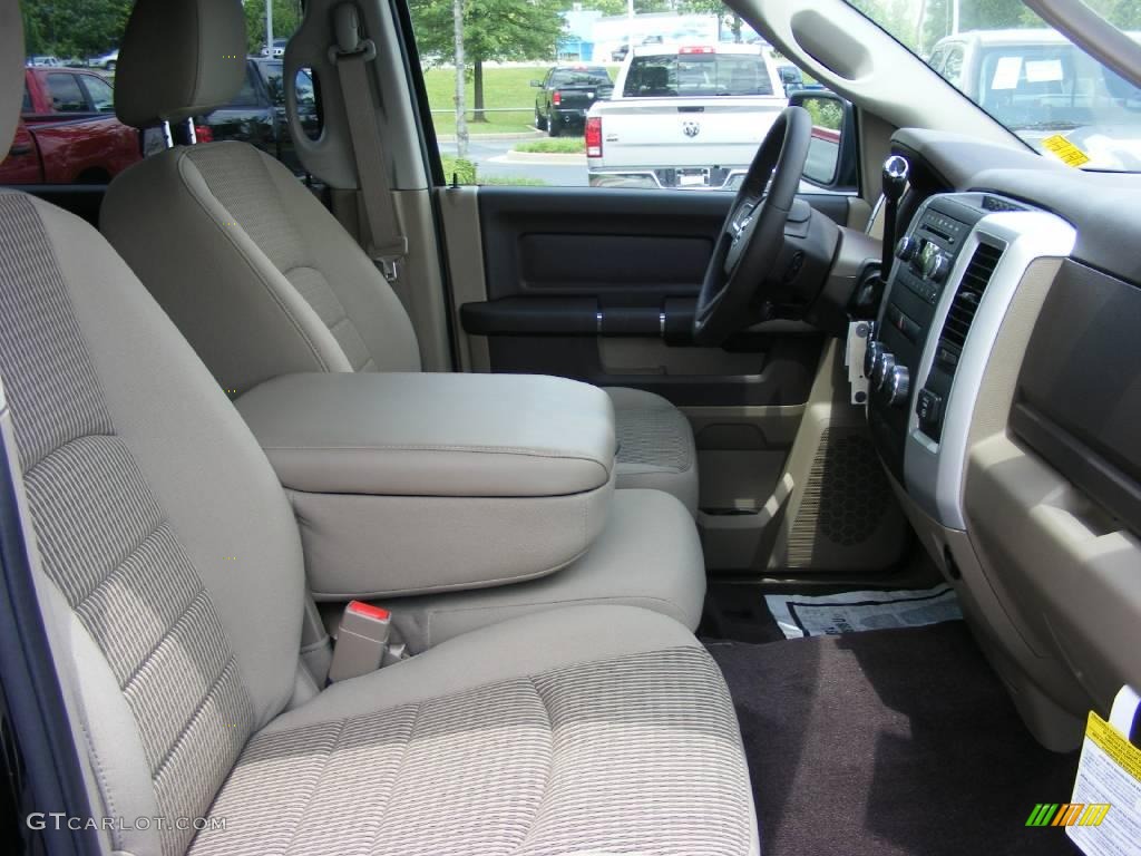 2009 Ram 1500 Big Horn Edition Crew Cab 4x4 - Brilliant Black Crystal Pearl / Light Pebble Beige/Bark Brown photo #8