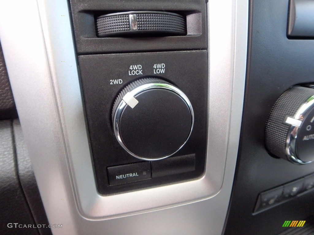 2009 Ram 1500 SLT Crew Cab 4x4 - Stone White / Dark Slate Gray photo #27