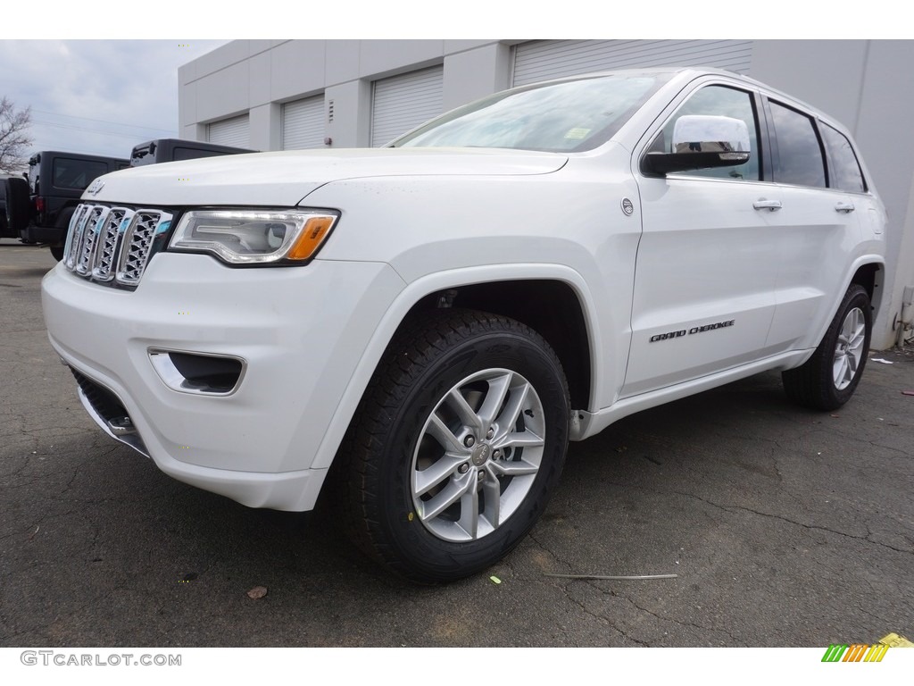 2017 Grand Cherokee Overland 4x4 - Bright White / Black/Light Frost Beige photo #1