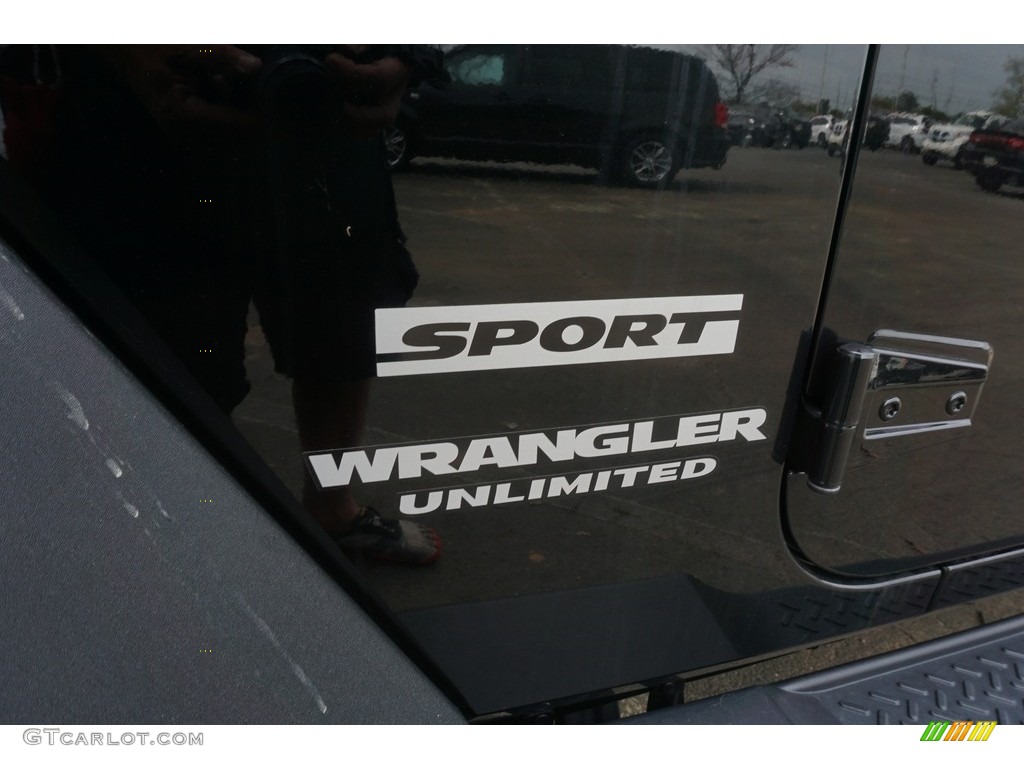 2017 Jeep Wrangler Unlimited Sport 4x4 Marks and Logos Photos