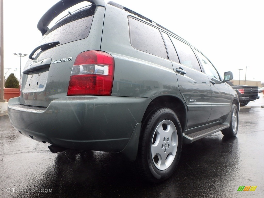 2007 Highlander V6 4WD - Oasis Green Pearl / Ivory Beige photo #9