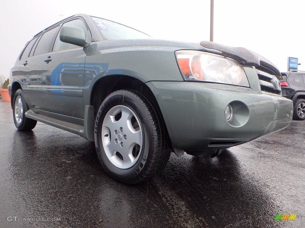 2007 Highlander V6 4WD - Oasis Green Pearl / Ivory Beige photo #12