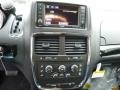 White Knuckle - Grand Caravan SE Plus Photo No. 20