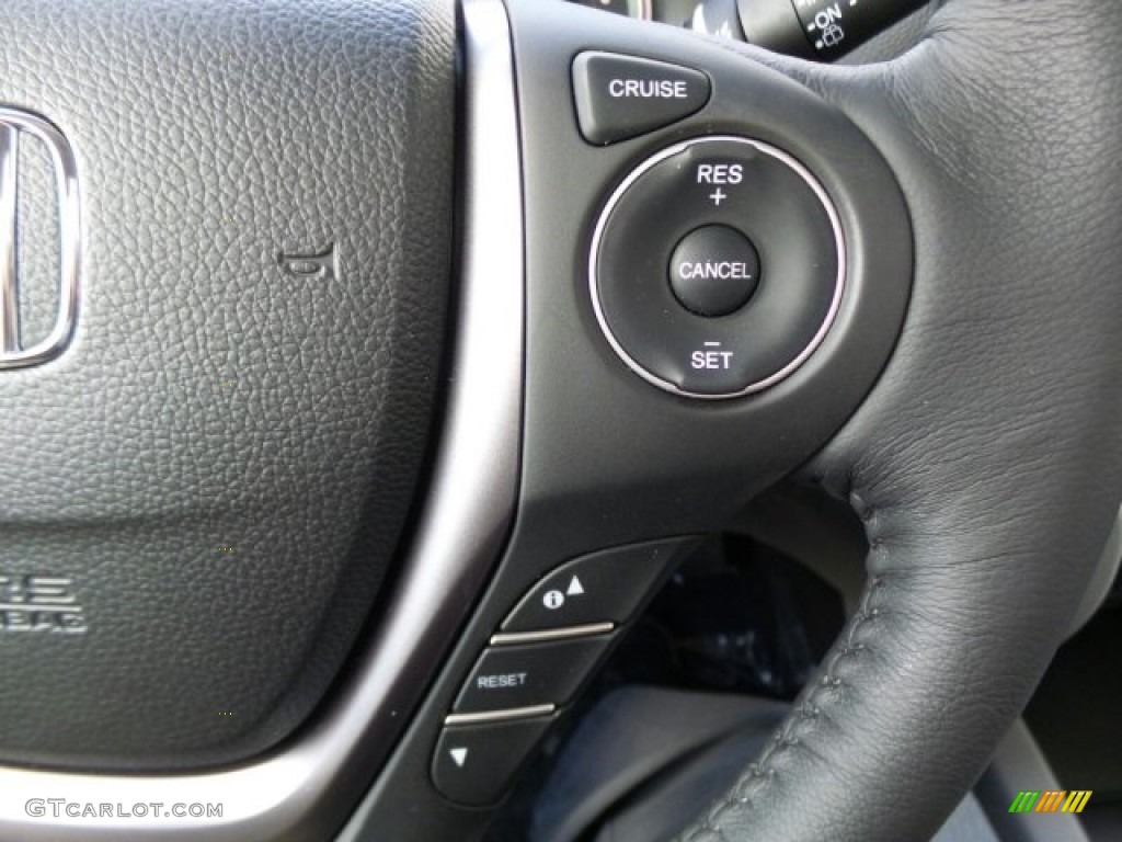 2017 Pilot EX-L AWD - Lunar Silver Metallic / Gray photo #24
