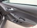 Magnetic - Focus SE Sedan Photo No. 12